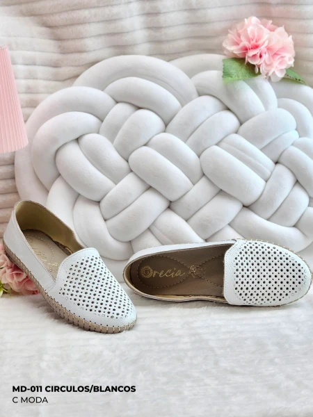 MD-011 CIRCULOS/BLANCOS