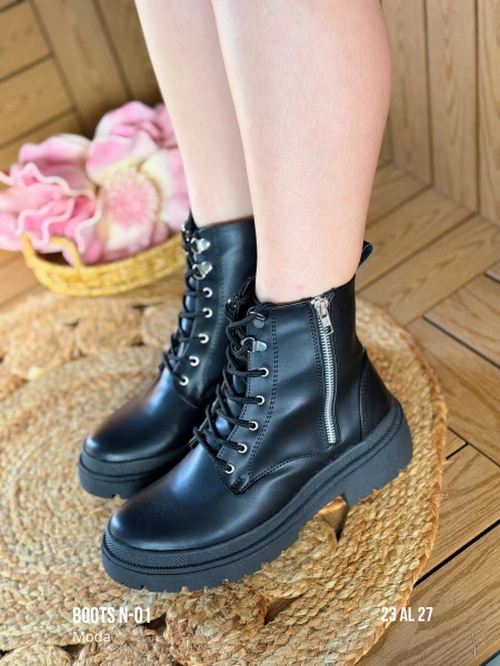 BOOTS N-01