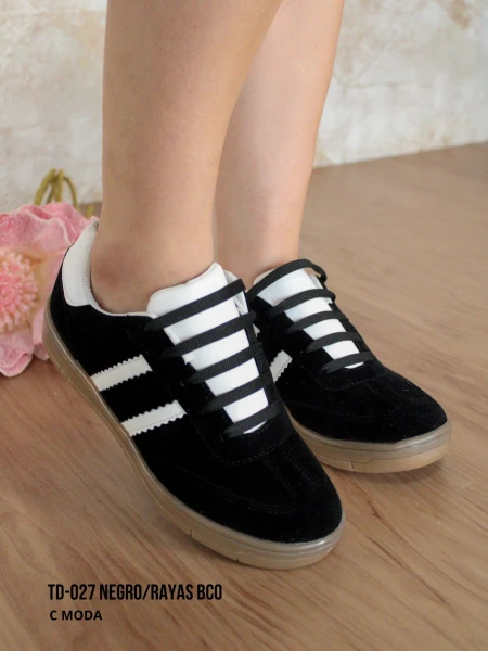 TD-027 NEGRO/RAYAS BCO