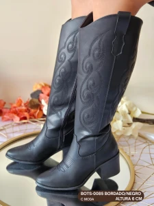 BOTS-0085 BORDADO/NEGRO
